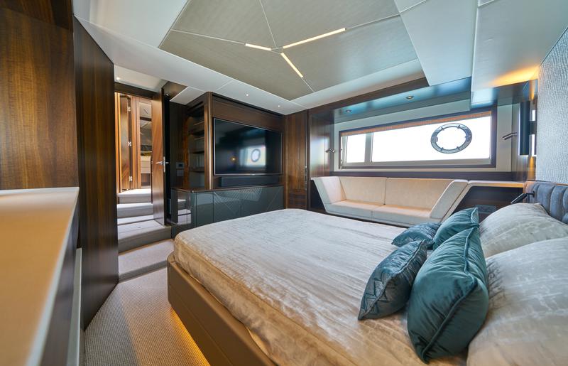 Book yachts online - motorboat - Sunseeker Manhattan 55 - Apolo - rent
