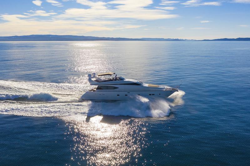 Book yachts online - motorboat - Maiora 20S - Hope I - rent