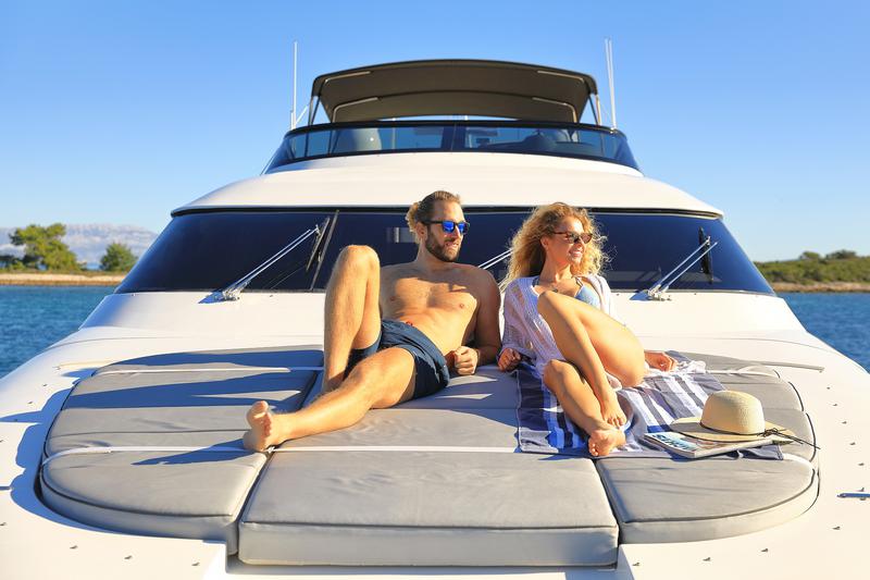 Book yachts online - motorboat - Maiora 20S - Hope I - rent