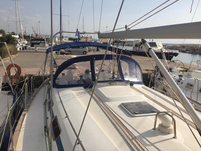 Book yachts online - sailboat - Bavaria 44 - Stelios - rent