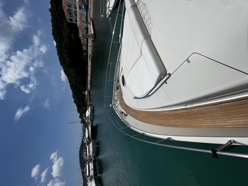 Book yachts online - motorboat - Dominator 680 S - QUO VADIS - rent