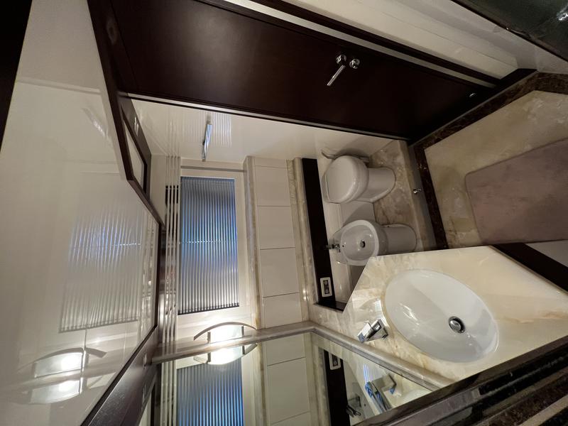 Book yachts online - motorboat - Dominator 680 S - QUO VADIS - rent