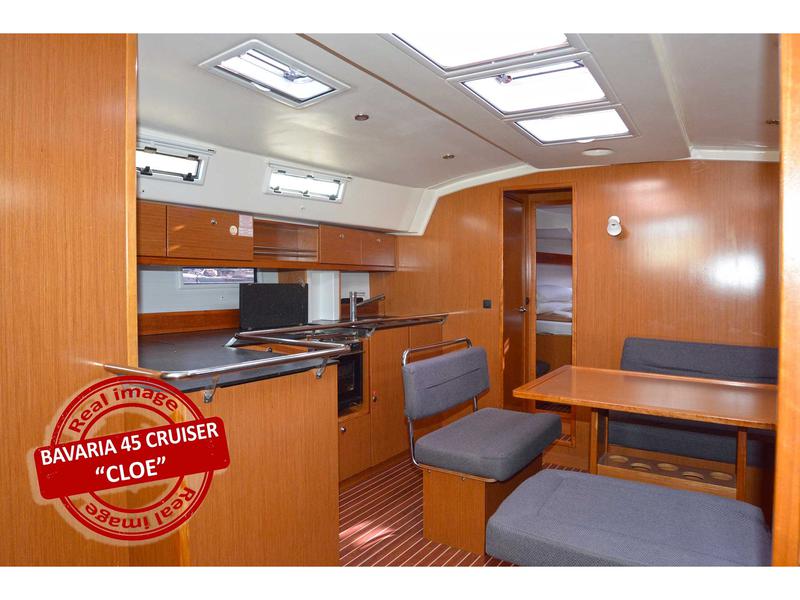 Book yachts online - sailboat - Bavaria 45 Cruiser - CLOE - rent