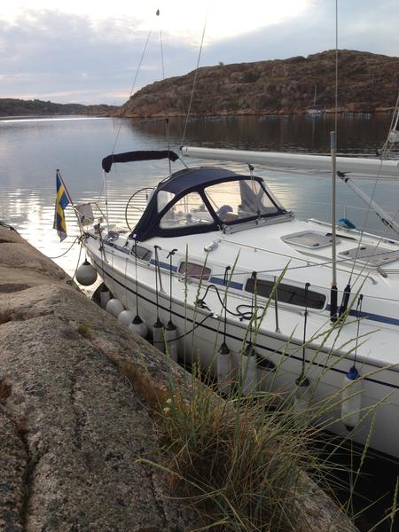 Book yachts online - sailboat - Bavaria 35 - 35án - rent