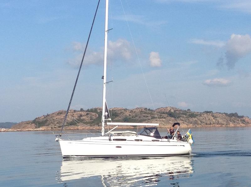 Book yachts online - sailboat - Bavaria 35 - 35án - rent