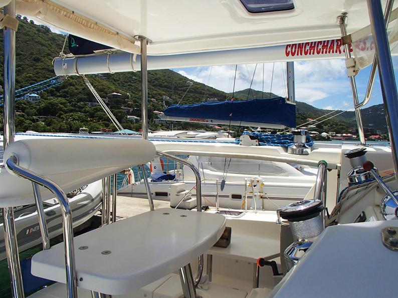 Book yachts online - catamaran - Leopard 444 - Shazam - rent