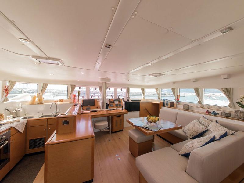 Book yachts online - catamaran - Lagoon 500 - Italycat - rent