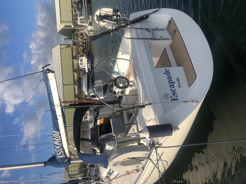 Book yachts online - sailboat - Elan 333 - Escapade - rent