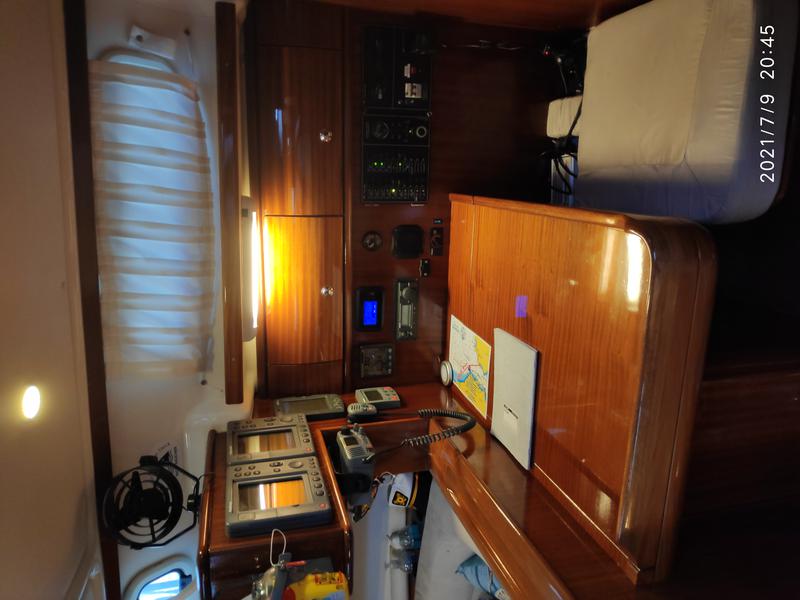 Book yachts online - sailboat - Bavaria 44 - Argonaftis - rent
