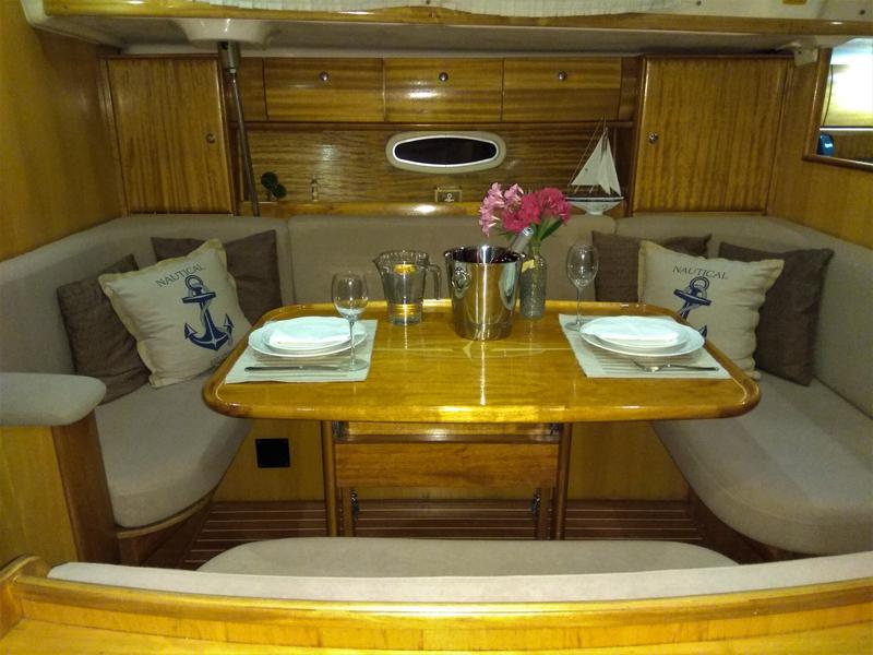 Book yachts online - sailboat - Bavaria 46 - Chronos - rent