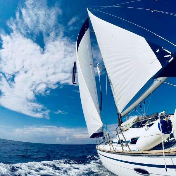 Book yachts online - sailboat - Bavaria 46 - Chronos - rent