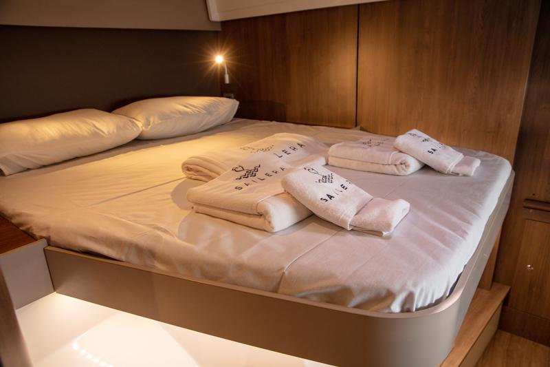 Book yachts online - catamaran - Bali Catspace - Time Out - rent