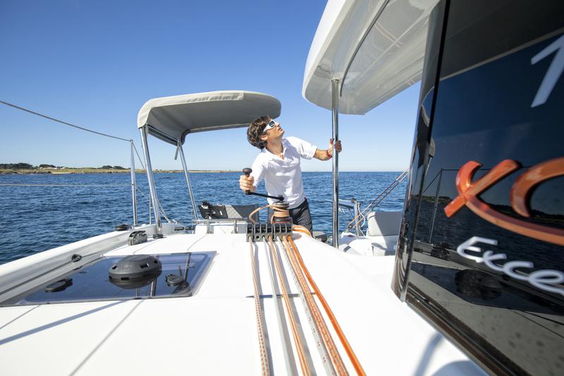 Book yachts online - catamaran - Excess 11 - YEMAYA Valencia CREWED weekly - rent