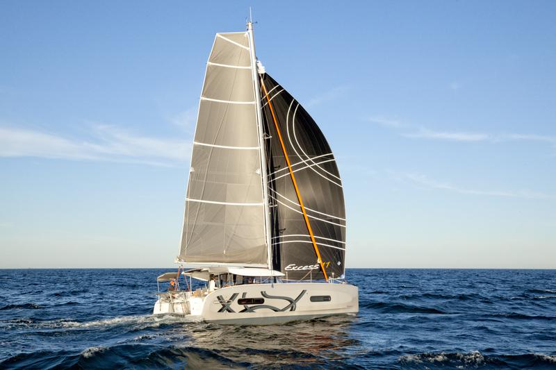 Book yachts online - catamaran - Excess 11 - YEMAYA Valencia CREWED weekly - rent