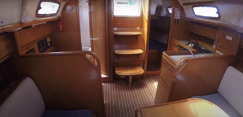 Book yachts online - sailboat - Bavaria 33 Cruiser - Sea Sail II - rent