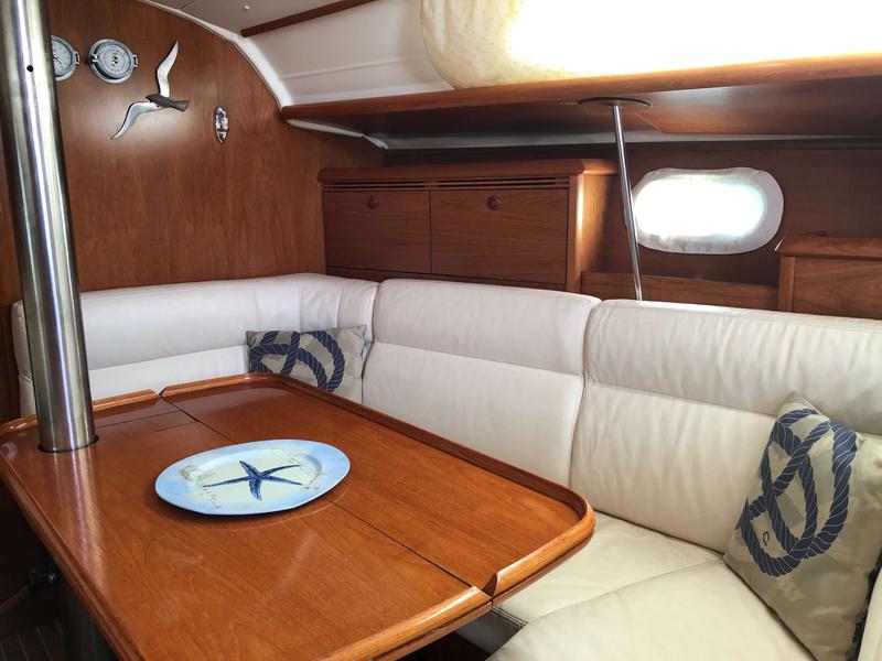 Book yachts online - sailboat - Sun Odyssey 35 - Natassa - rent