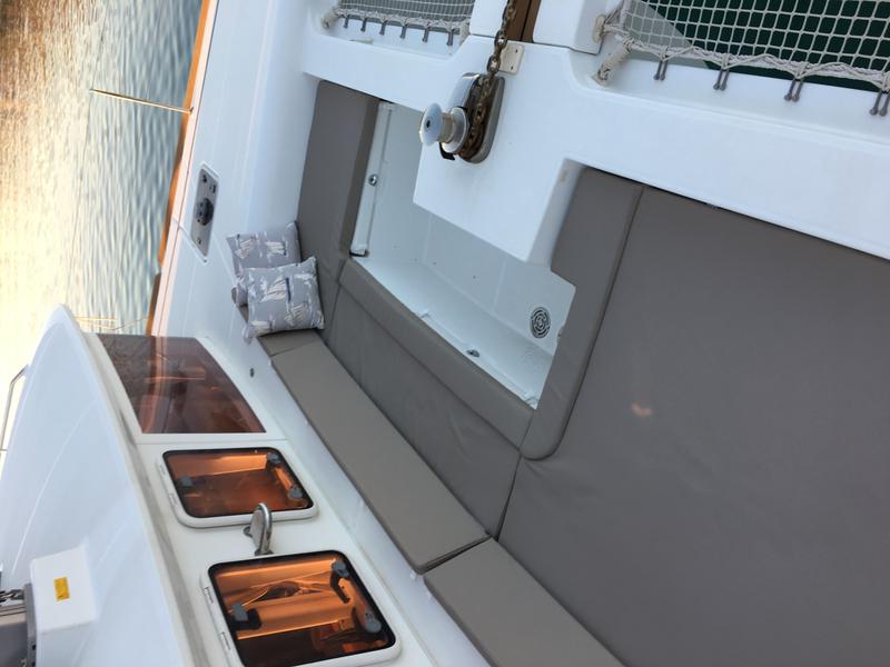 Book yachts online - catamaran - Lagoon 450 F - GREY GOOSE I - rent
