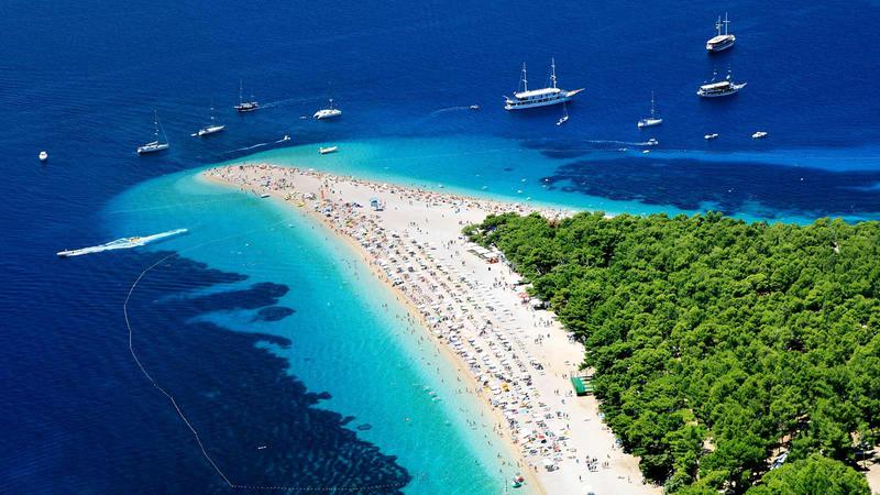 Book yachts online - catamaran - Lagoon 450 F - GREY GOOSE I - rent