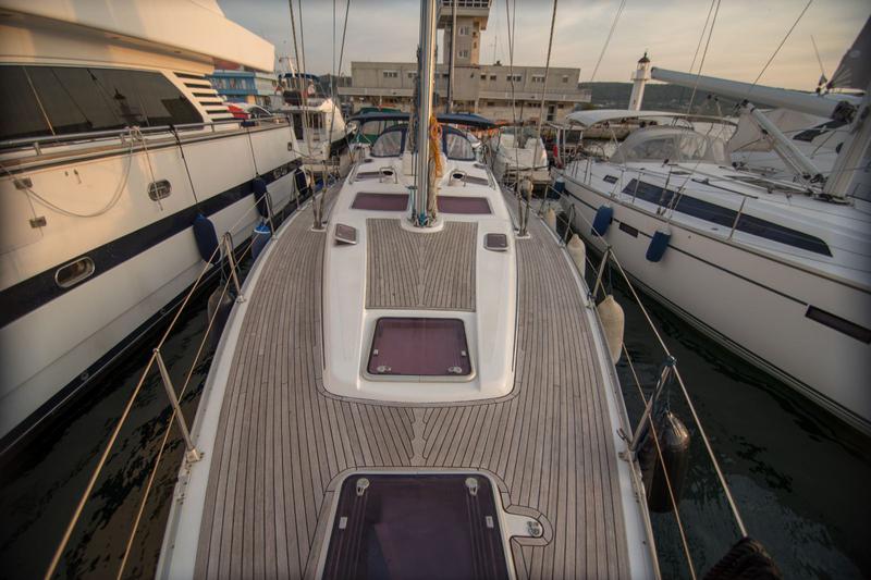 Book yachts online - sailboat - Bavaria 50 Vision - Saint Anna - rent