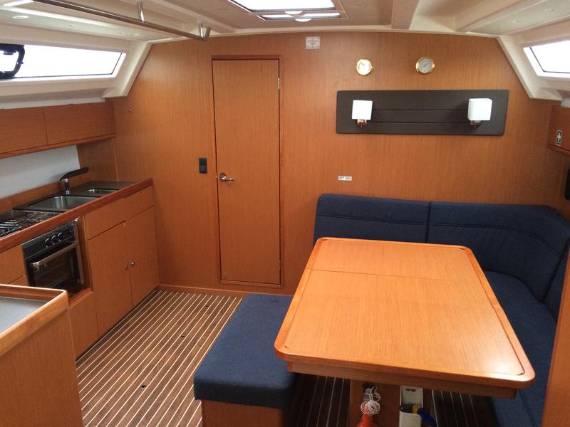 Book yachts online - sailboat - Bavaria 46 Cruiser - Fedias - rent