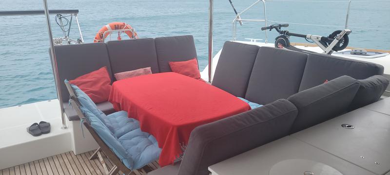 Book yachts online - catamaran - Lagoon 450 Fly - Butterfly - rent