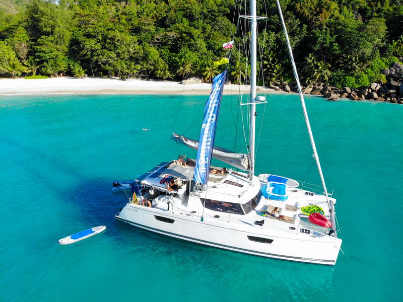 Book yachts online - catamaran - Saba 50 (8 CAB) - Lamela - rent
