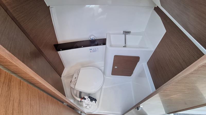 Book yachts online - motorboat - Merry Fisher 795 - Nixi - rent