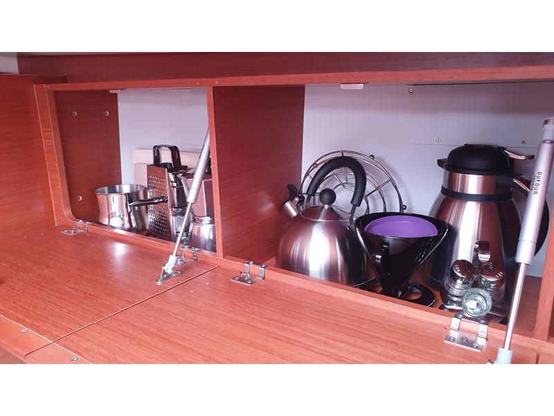 Book yachts online - sailboat - Dufour 430 Grand Large - Lento - rent
