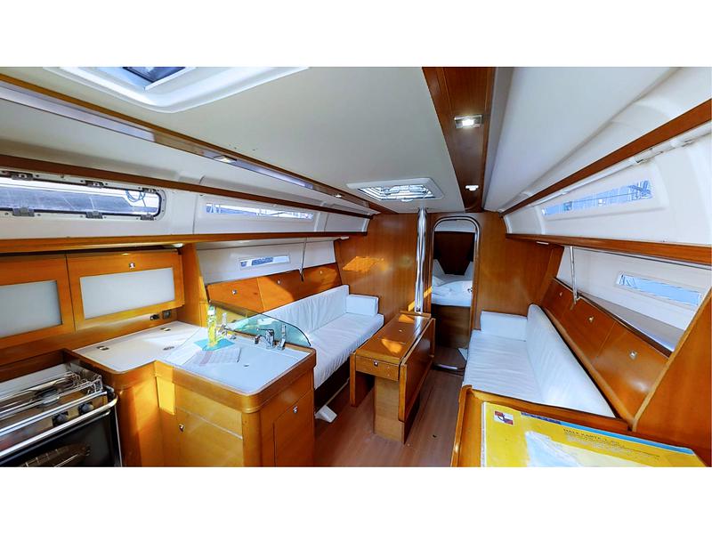 Book yachts online - sailboat - Dufour 34 Performance - Una FB  - rent