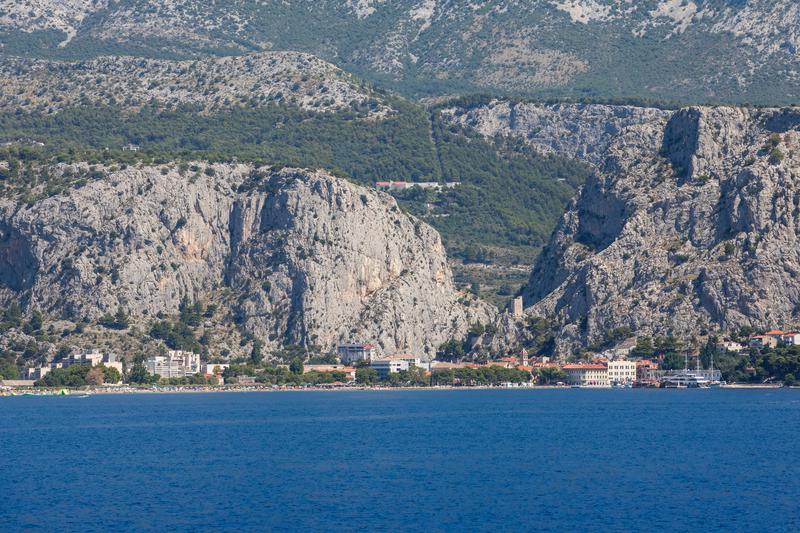 Book yachts online - motorboat - Luxury Motor Yacht - Diamond - rent
