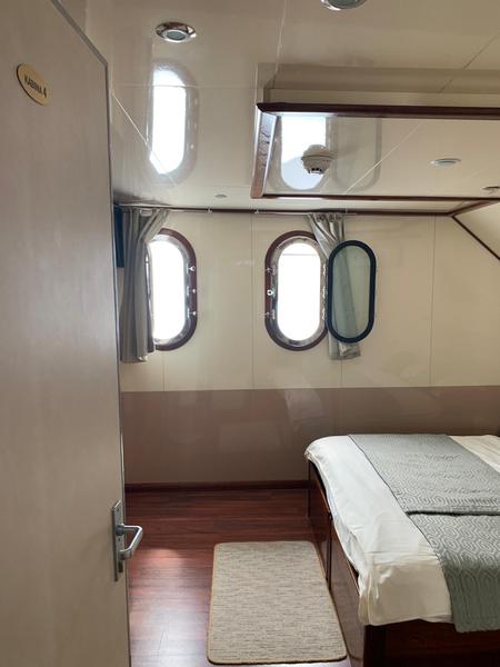 Book yachts online - motorboat - Luxury Motor Yacht - Diamond - rent