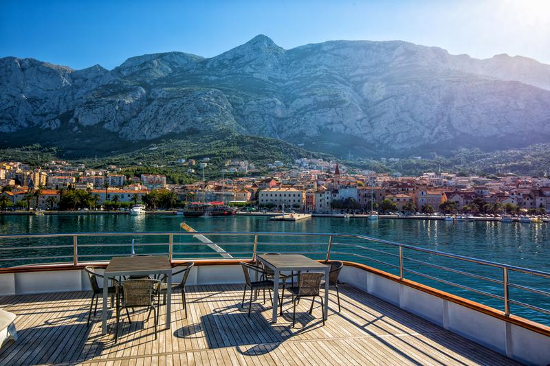 Book yachts online - motorboat - Luxury Motor Yacht - Diamond - rent