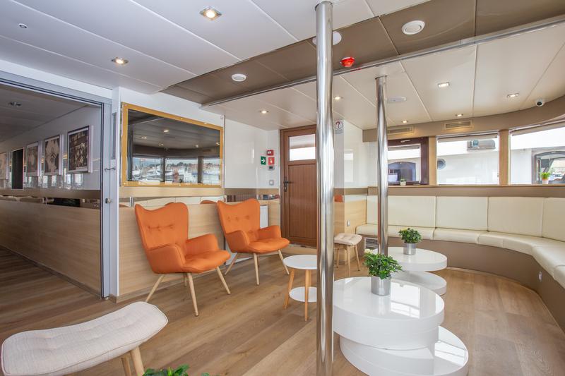 Book yachts online - motorboat - Luxury Motor Yacht - Lastavica - rent