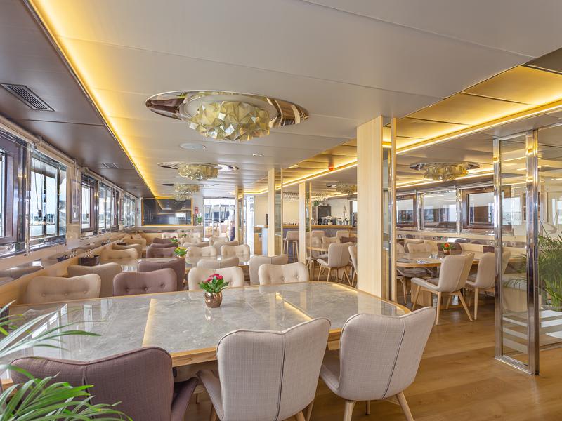 Book yachts online - motorboat - Luxury Motor Yacht - Lastavica - rent