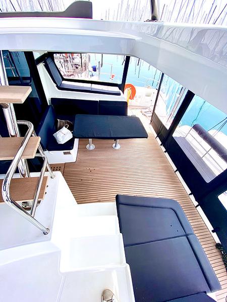Book yachts online - catamaran - Lagoon 42 - The Key of Joy - rent
