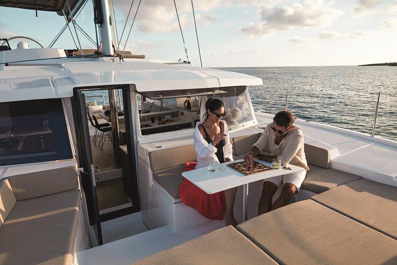 Book yachts online - catamaran - Bali 4.2 - Toddler - rent