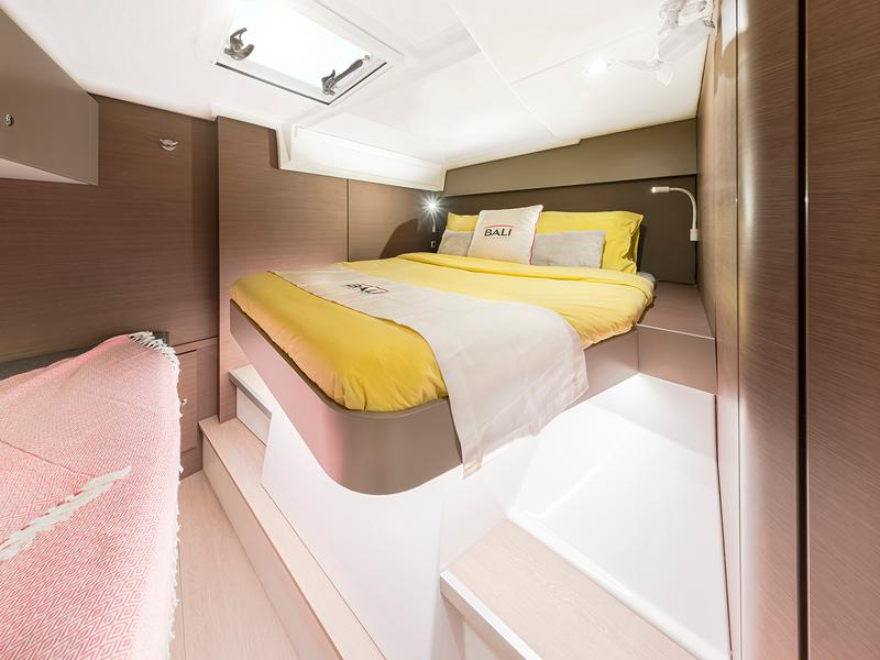 Book yachts online - catamaran - Bali Catspace - Aries - rent