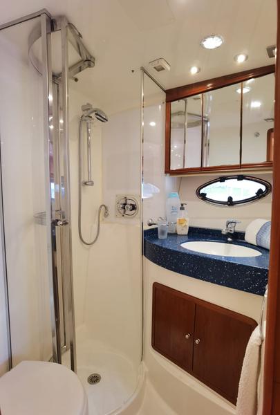 Book yachts online - motorboat - Rodman 41 - Mainera - rent