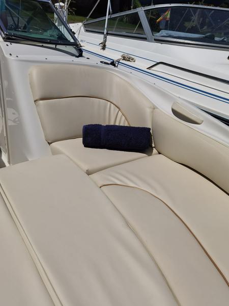 Book yachts online - motorboat - Sea Ray 240 - Haja One - rent