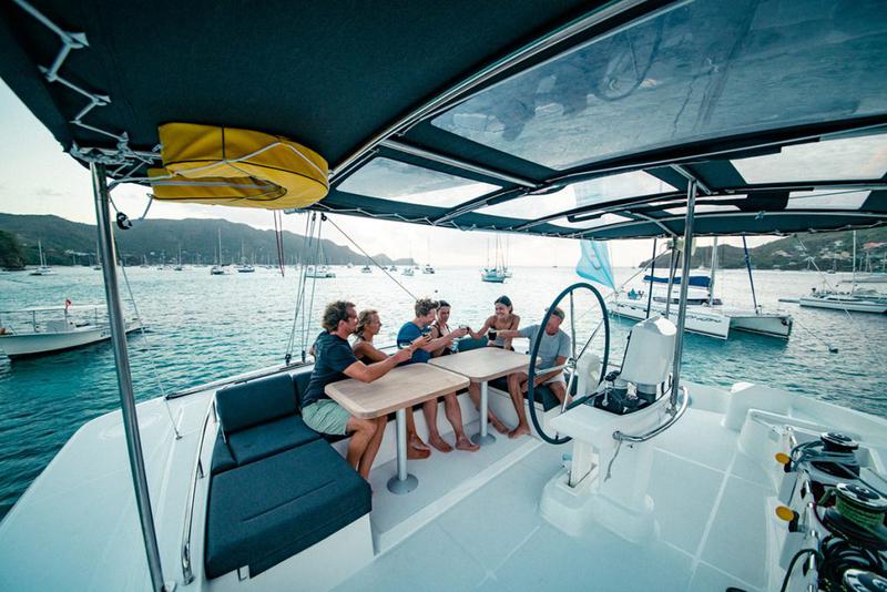 Book yachts online - catamaran - Lagoon 52F - AKANA  - rent