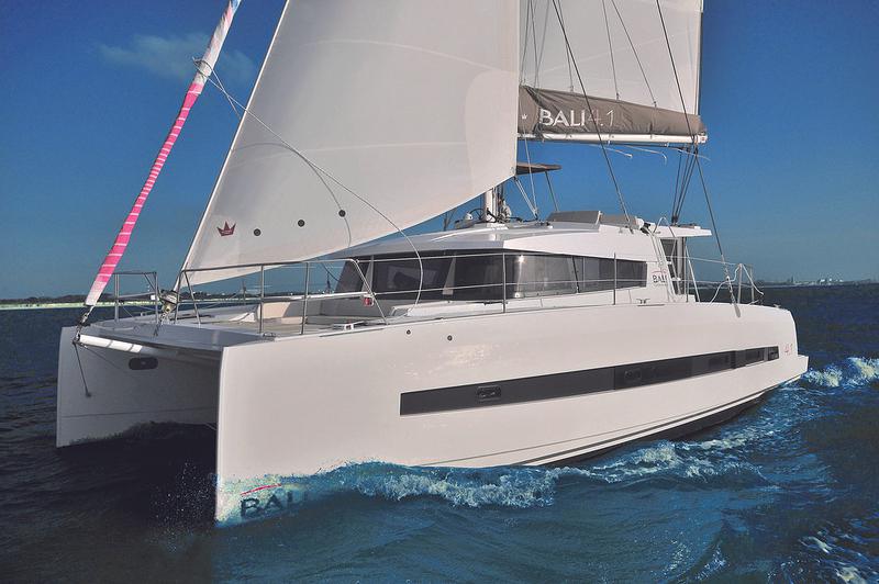 Book yachts online - catamaran - Bali 4.1 - Iris - rent