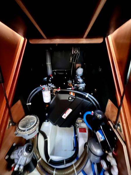 Book yachts online - sailboat - Oceanis 41.1 - Ocyrhoe - rent