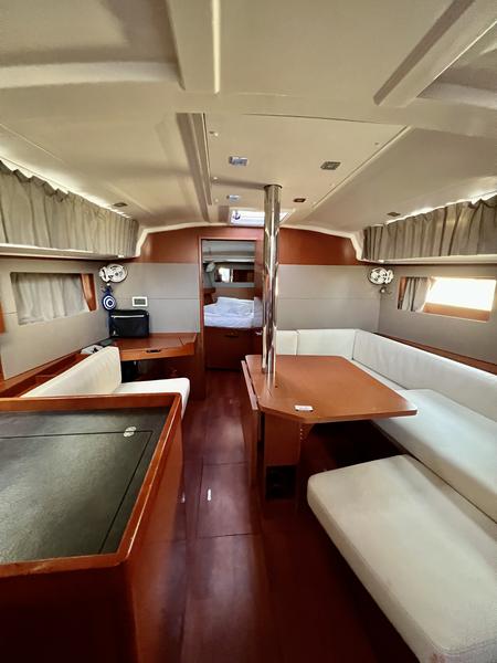 Book yachts online - sailboat - Oceanis 41.1 - Ocyrhoe - rent