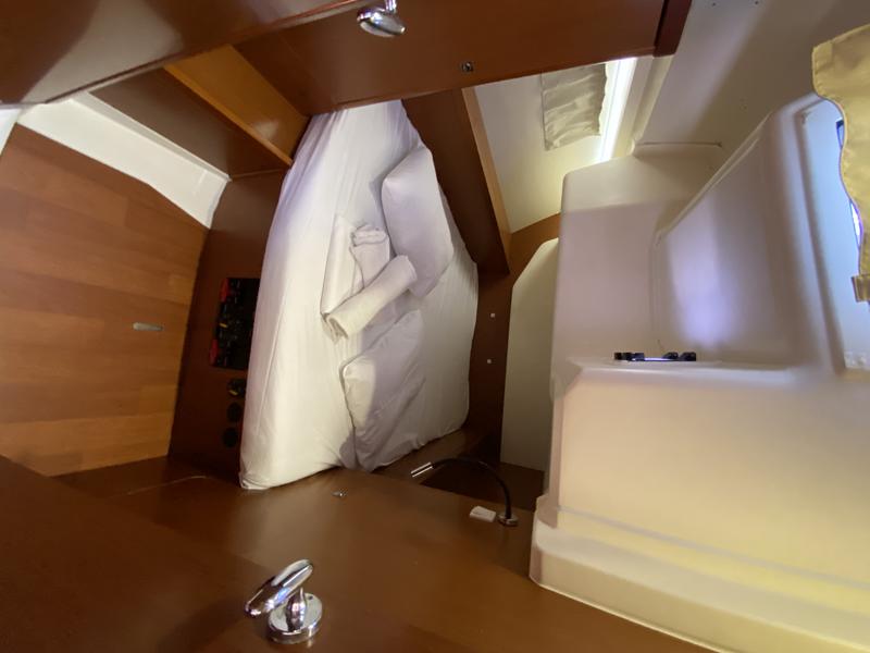 Book yachts online - sailboat - Oceanis 45/3 - Callidora - rent