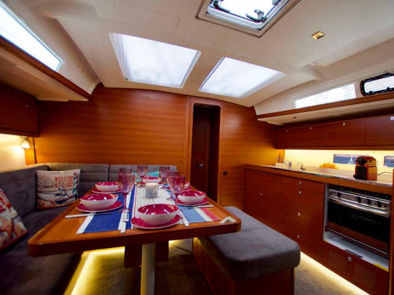 Book yachts online - sailboat - Dufour 460 Grand Large - RUBIN - rent