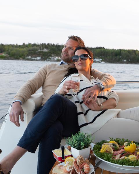 Book yachts online - motorboat - Greenline 39 - Helgeroa - rent