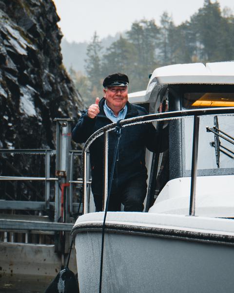 Book yachts online - motorboat - Greenline 39 - Skien - rent
