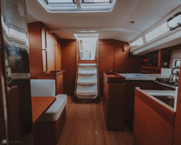Book yachts online - sailboat - Sun Odyssey 440 - Eleni - rent
