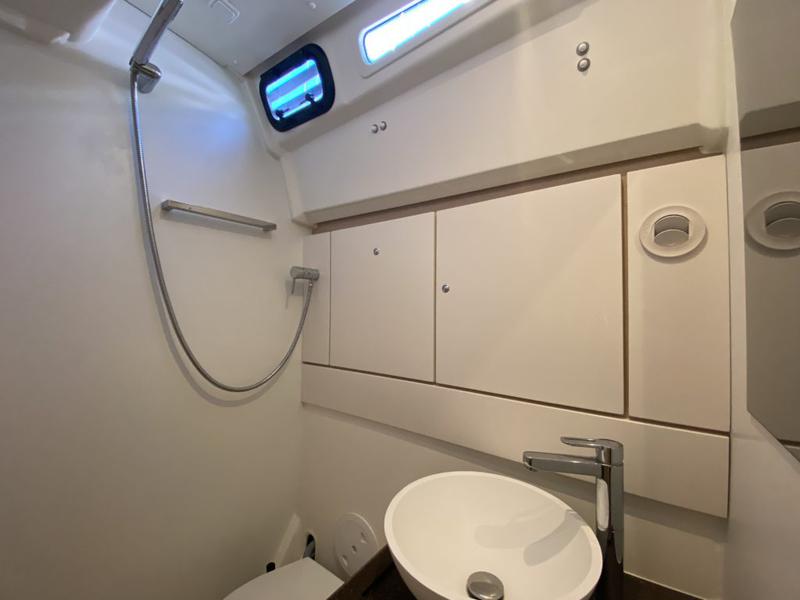 Book yachts online - sailboat - Jeanneau 54 - Storm Dancer 2 - rent