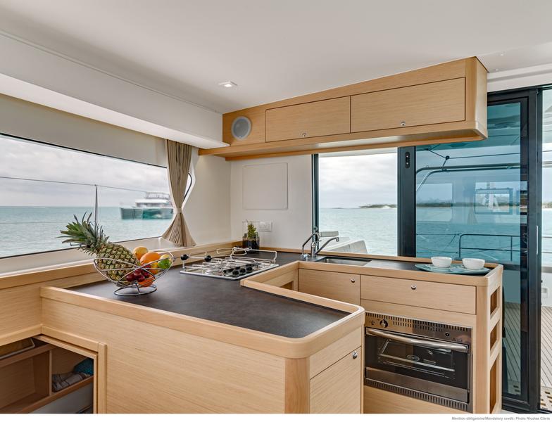 Book yachts online - catamaran - Lagoon 42 - Meraki - rent